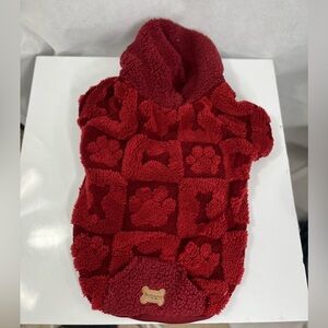 Kookaburra Dark Red Warm Dog Sweater with Paw and Bone Design, NWOT